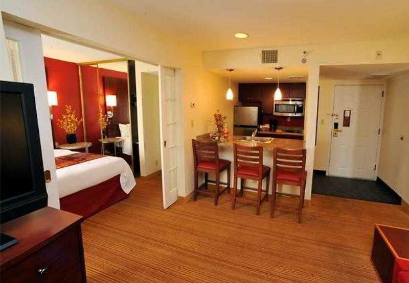 Residence Inn Boston Tewksbury/Andover Exterior foto